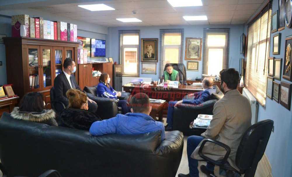 Chp'den Gazetemize 10 Ocak Ziyareti