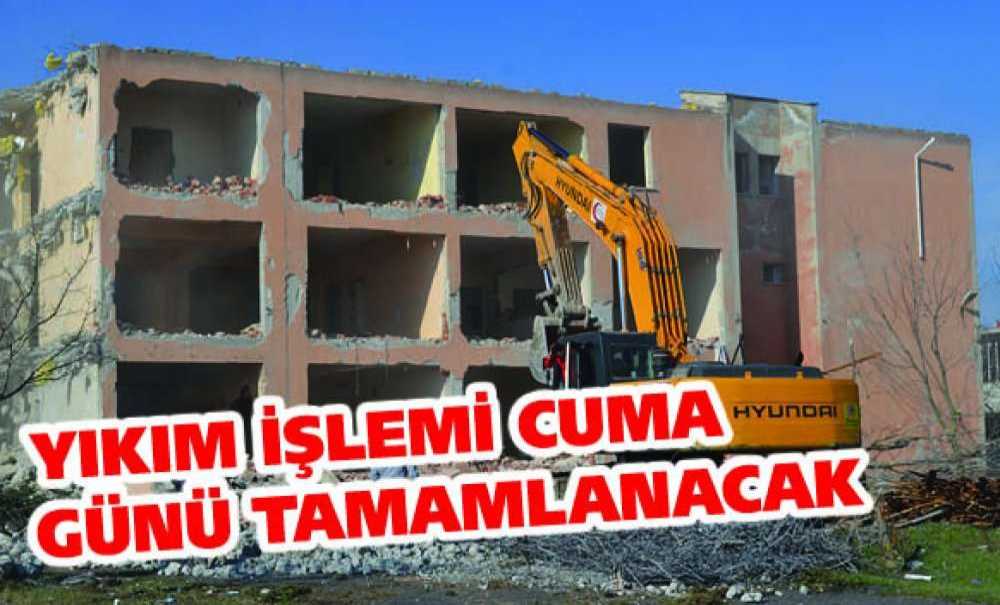 Yıkım İşlemi Cuma Günü Tamamlanacak