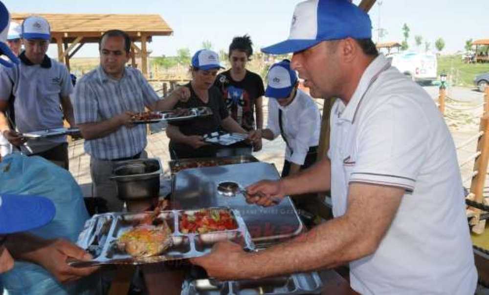 Toplum Ruh Sağlığı Merkezi'nde Tedavi Gören Vatandaşlar Piknikte Buluştu