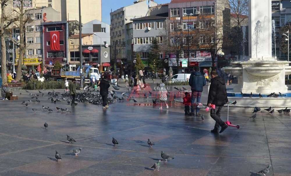 Havalar Isınmaya Başladı Vatandaşlar Kendini Dışarı Attı