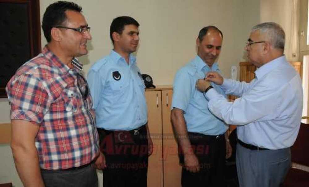 5 Zabıta Personeli Terfi Etti