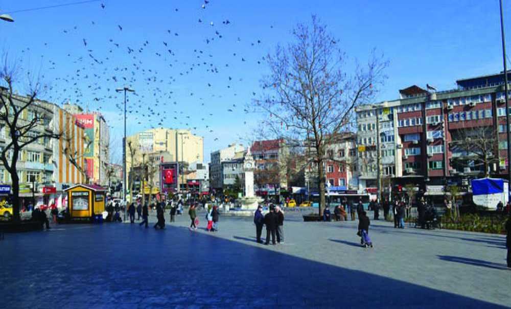 Cumhuriyet Meydanı Buluşma Yeri Oldu