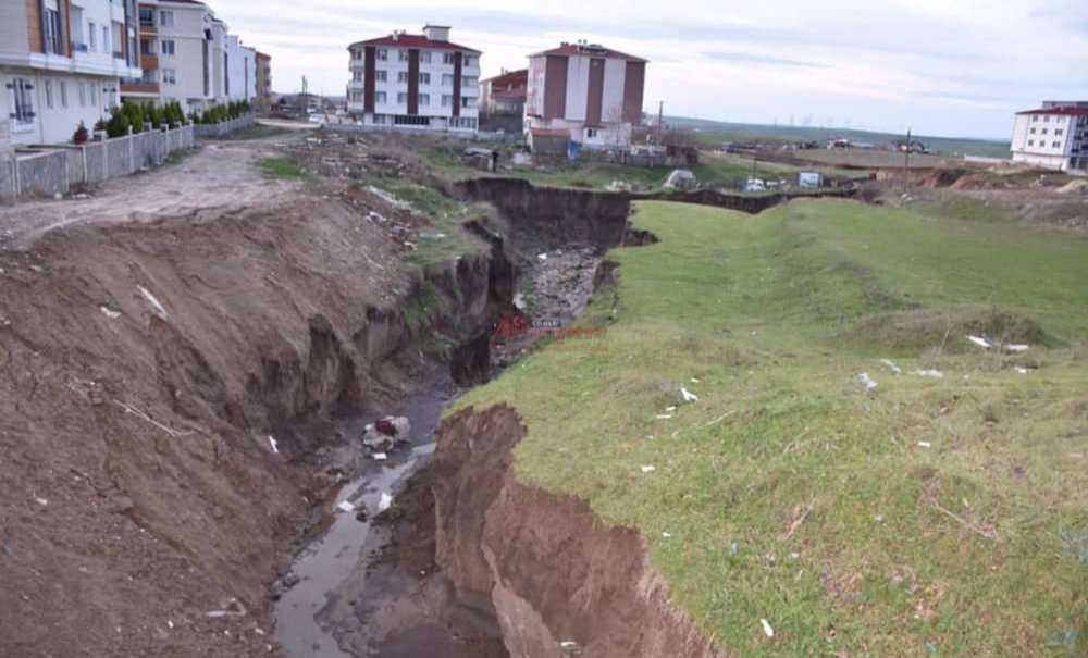 Albayrak, Sorunlu Derede İnceleme Yaptı