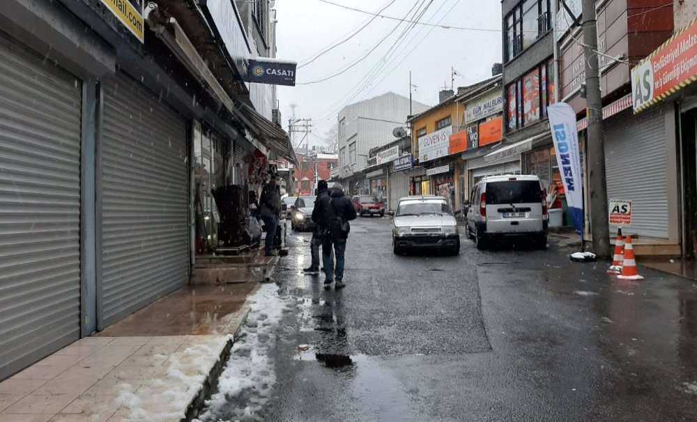 Saray Caddesi Kan Kaybetmeye Devam Ediyor