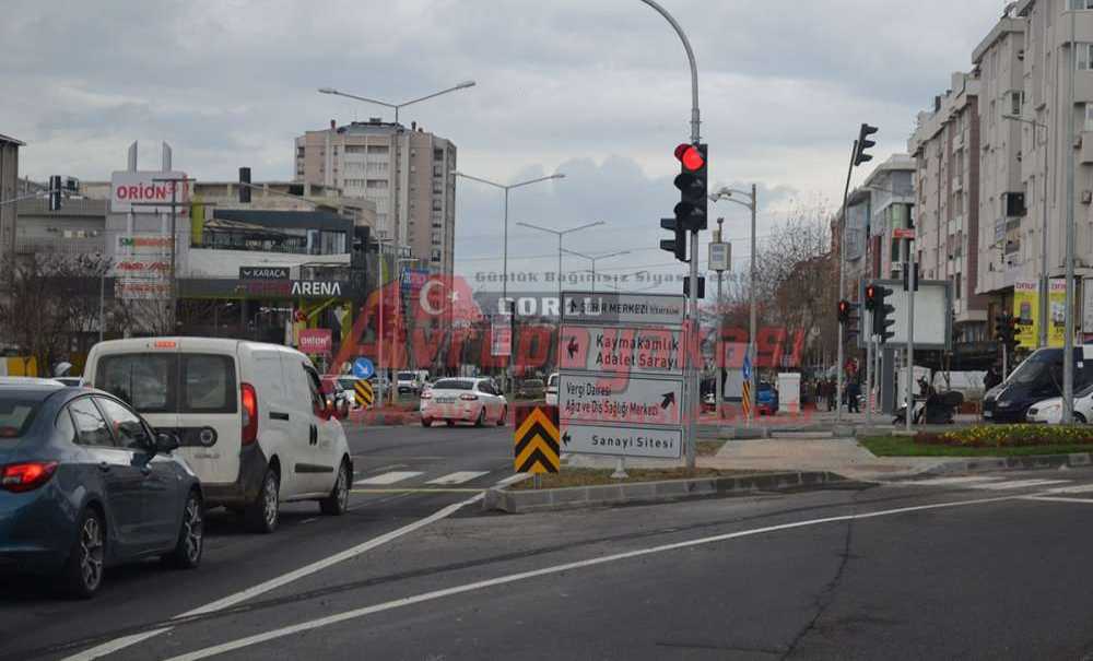 Orion Kavşağı'ndaki Tabela Düzeltildi