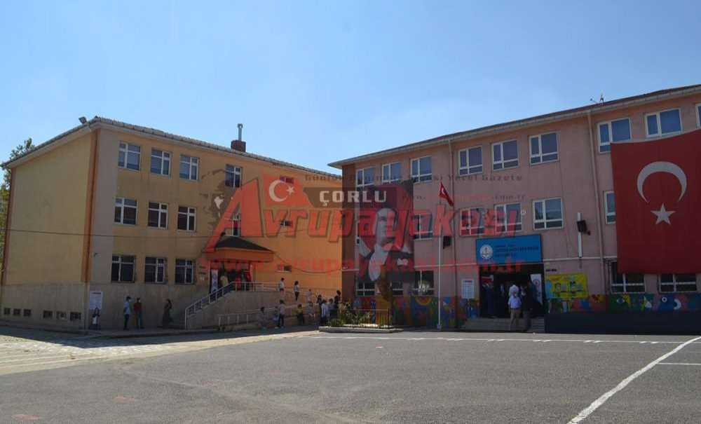 Çorlu'daki 3 Bin 164 Öğretmen Aşılanacak