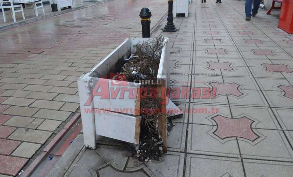 Büyük Emekler Verilen Sokağın Son Hali!!!