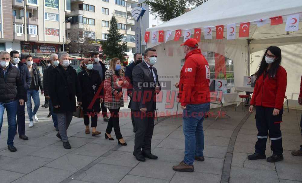 Herkesi Kan Vermeye Çağırıyoruz