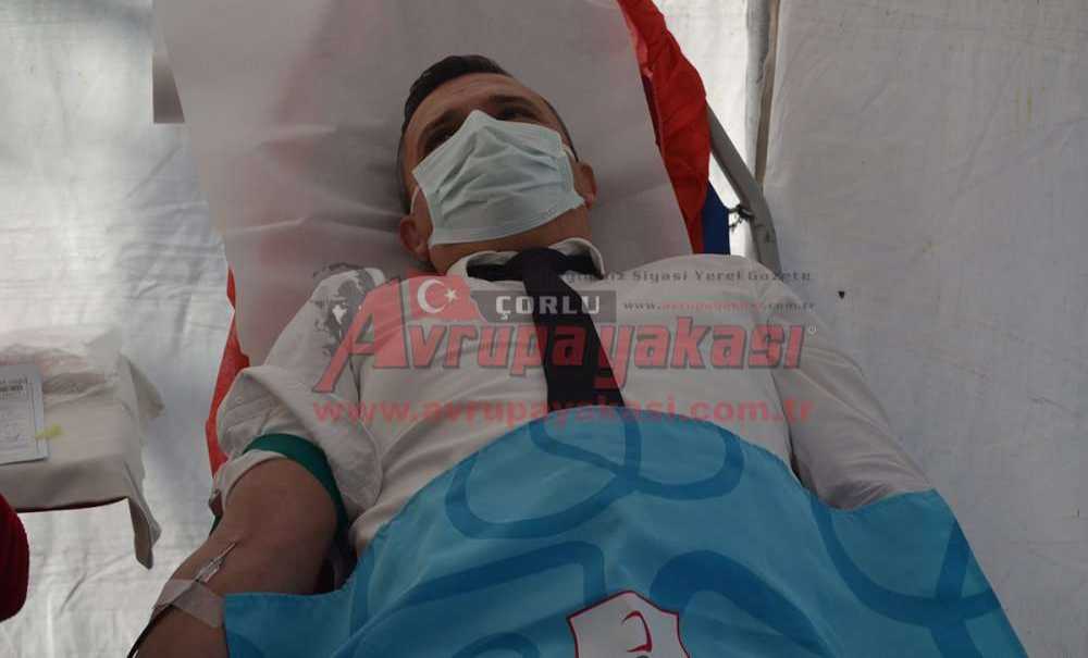 Herkesi Kan Vermeye Çağırıyoruz