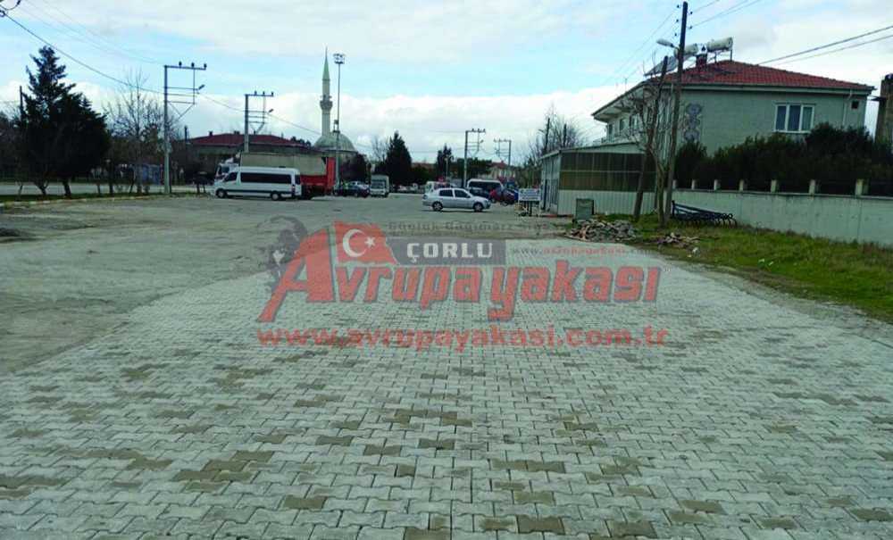 Ergene'de Kilit Parke Taş Çalışmaları Sürüyor