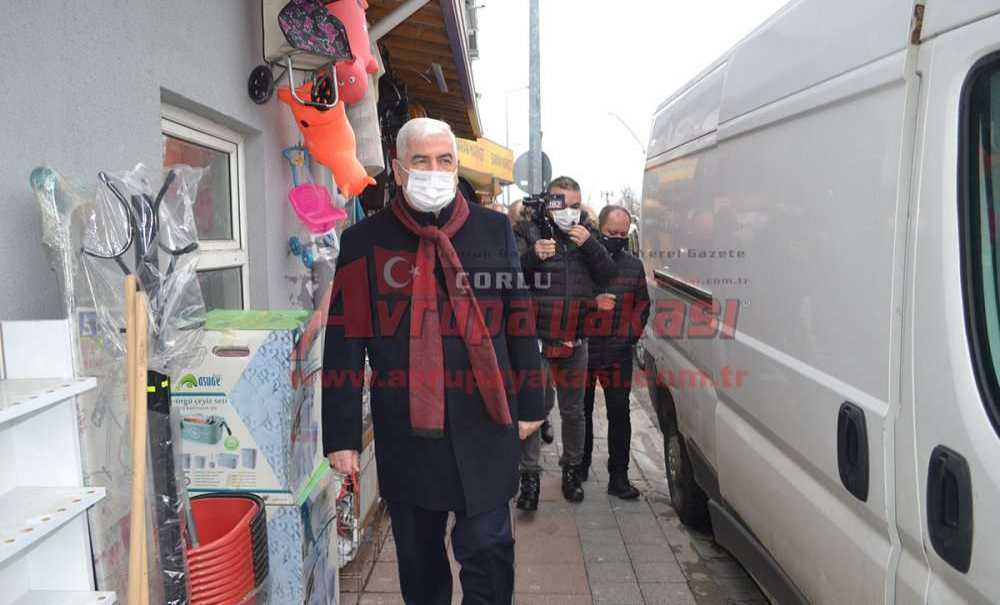 Ayağının Tozu İle Esnafı Gezdi