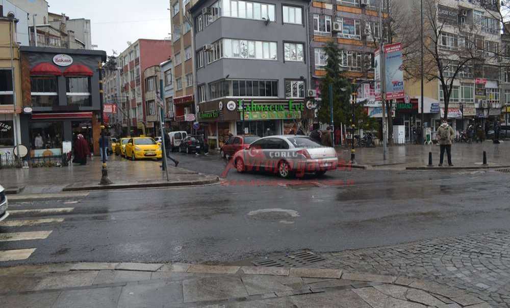 Kavşakla İlgili Hiçbir Çalışma Yok!!!