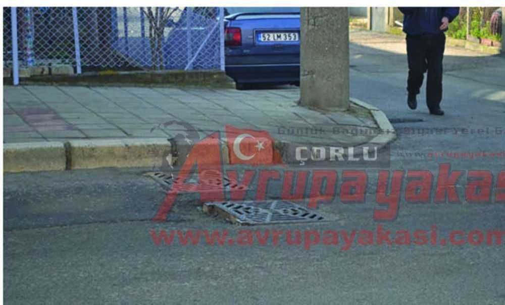 Yol Yamalı Bohçaya Döndü