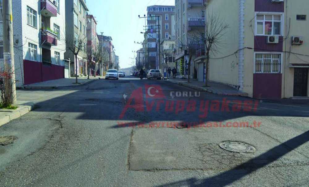 Yol Yamalı Bohçaya Döndü