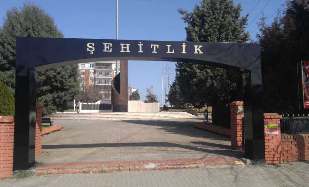 Kaymakam Sarılı'dan Şehitlik Açıklaması
