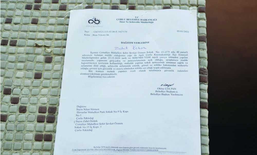 Hayalet Bina Tehlike Saçıyor!!!