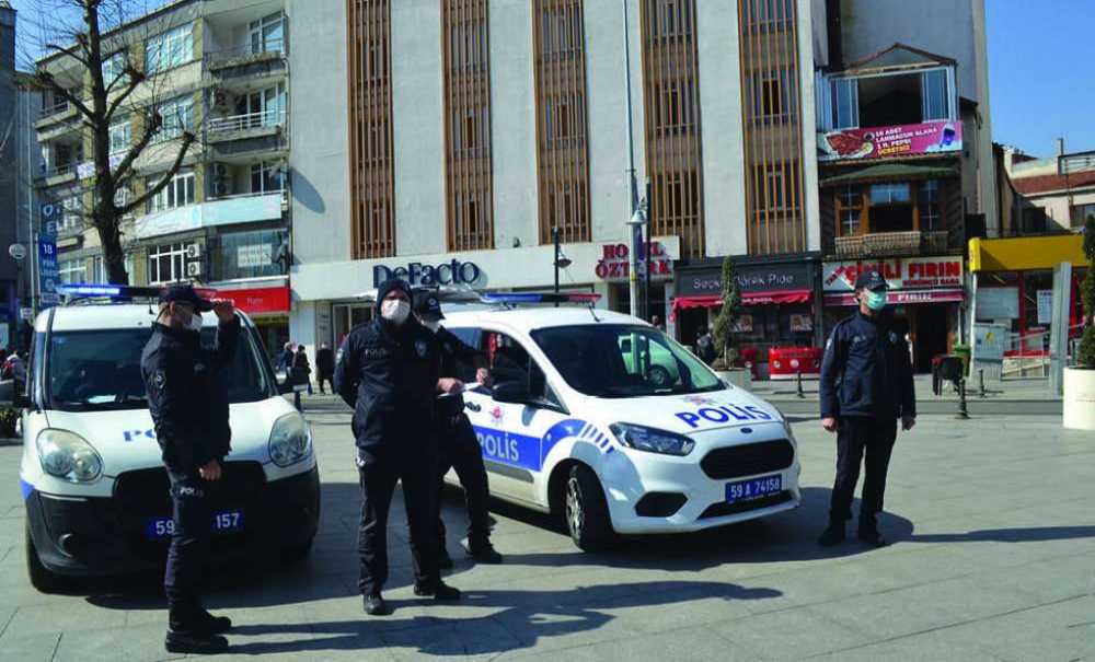 Polis Ekipleri Denetimlerini Sürdürüyor