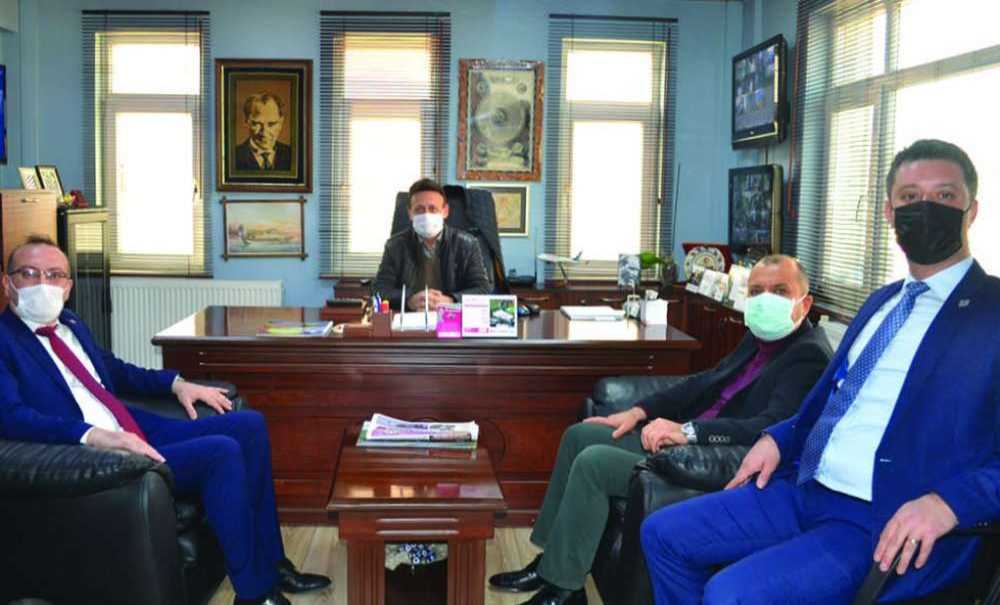 Gazetemizin Kuruluşunun 17'ini Yıl Dönümünü Kutladılar