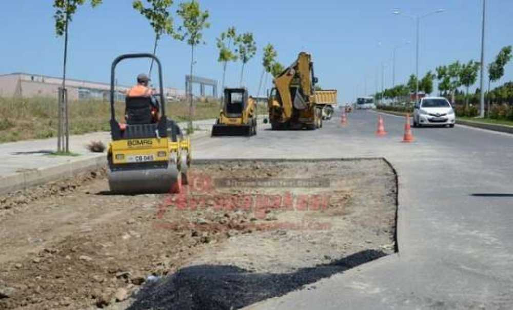 Bülent Ecevit Bulvarı'na Yamalama