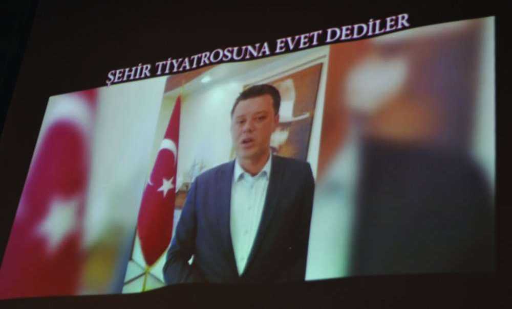 Şehir Tiyatrosu İçin İlk Meşale Yakıldı