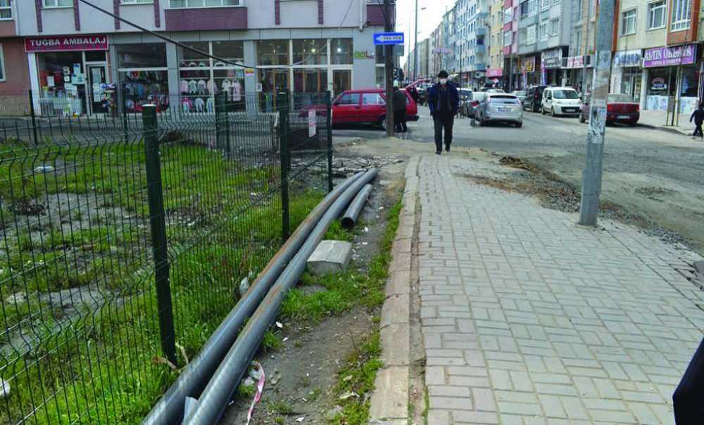 Yollar Yapboza Döndü