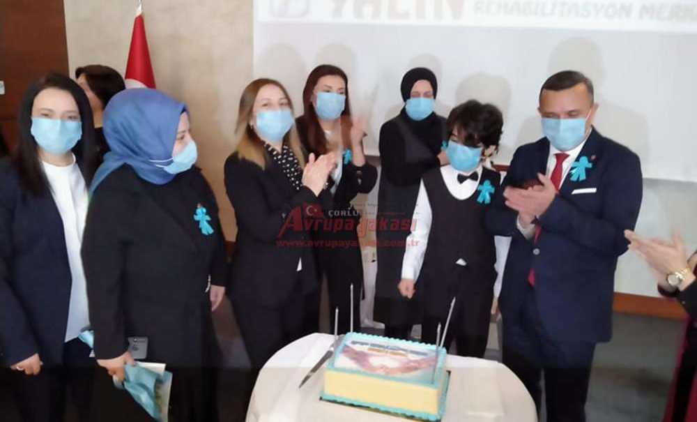 Ak Parti Otizmli Çocuklarla Bir Araya Geldi