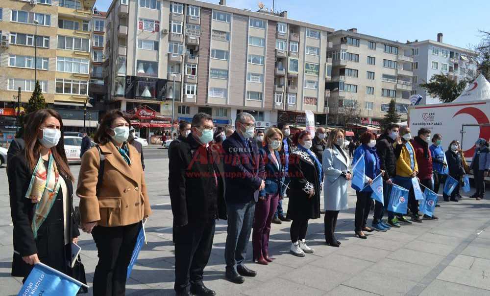 Otizmli Bireylerin Aileleri Böyle Seslendi: Sesimizi Duyan Var Mı?