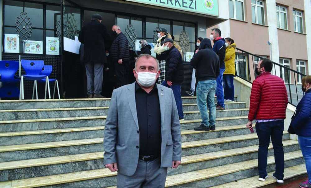 Oy Vermek İçin Saatlerce Beklediler!!!