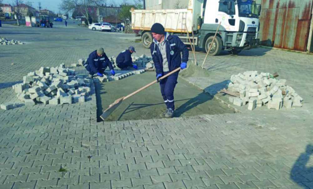 Ergene Belediyesi Bozulan Yolları Onarıyor