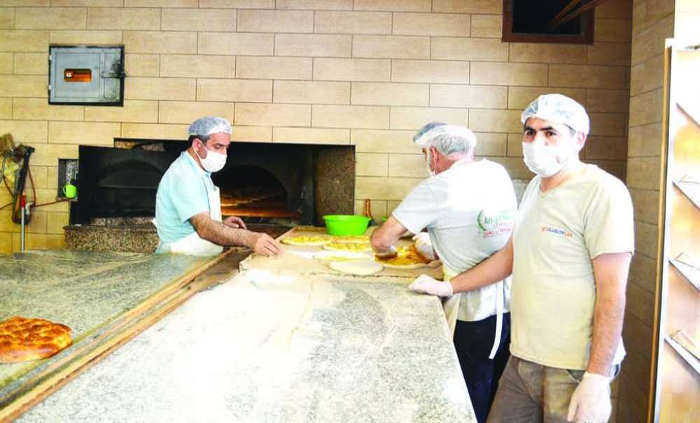 Pide Kuyruklarına Tedbir Alındı