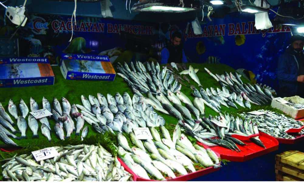 Pazar Yerleri Ramazan Alışverişiyle Şenlendi