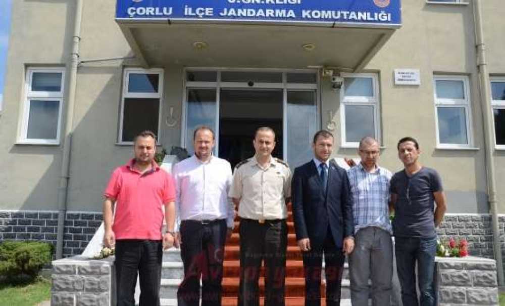 Çorlu Gazeteciler Derneği'nden Jandarma Komutanı Çemrek'e Ziyaret