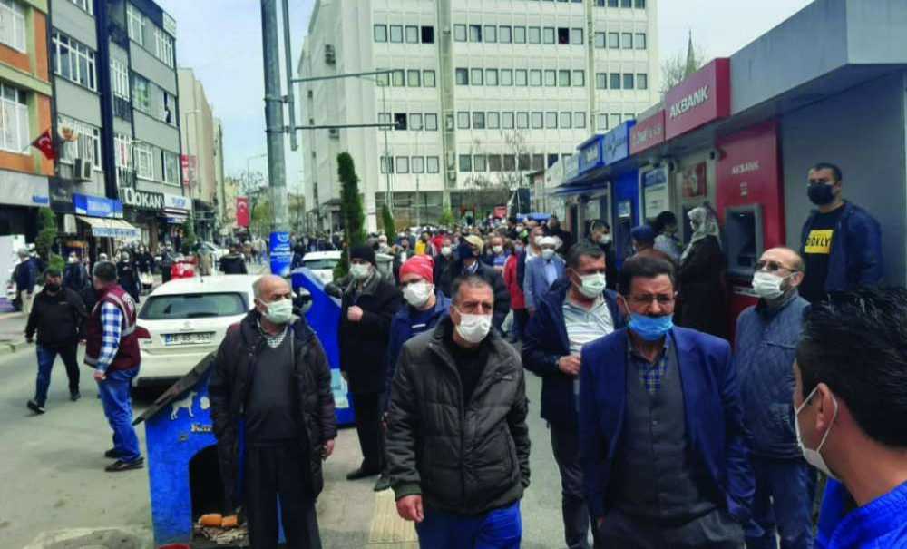 İntihar Olayını İzlemek İçin Korona Virüsü Unuttular!!