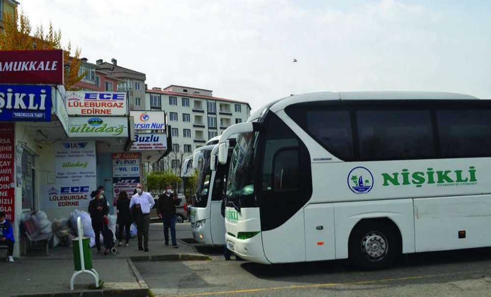 Otogarda Tam Kapanma Yoğunluğu Yaşanıyor