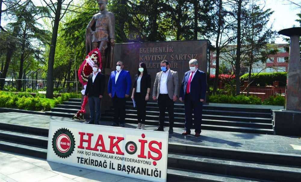 Taleplerimizi Haykırmak İçin Meydanlardayız!!!