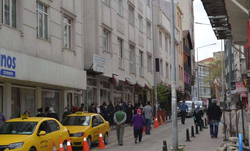 Oluşan Kuyruk, Görenleri Şaşırttı!