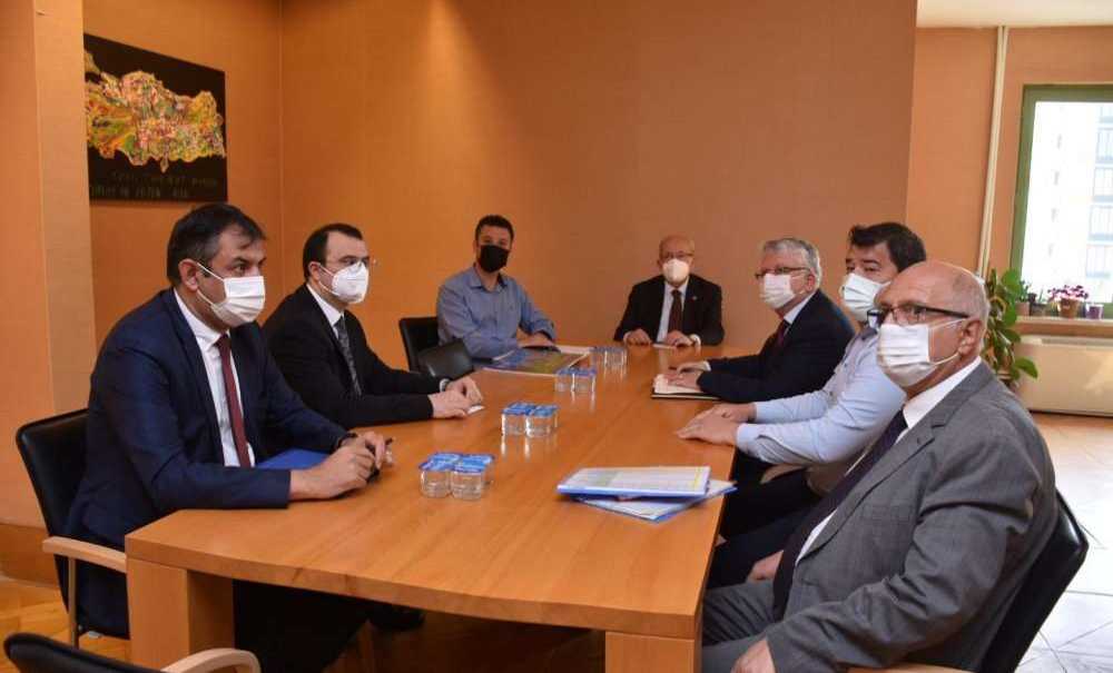 Çorlu'da Devam Eden Çalışmaları Yerinde İnceledi