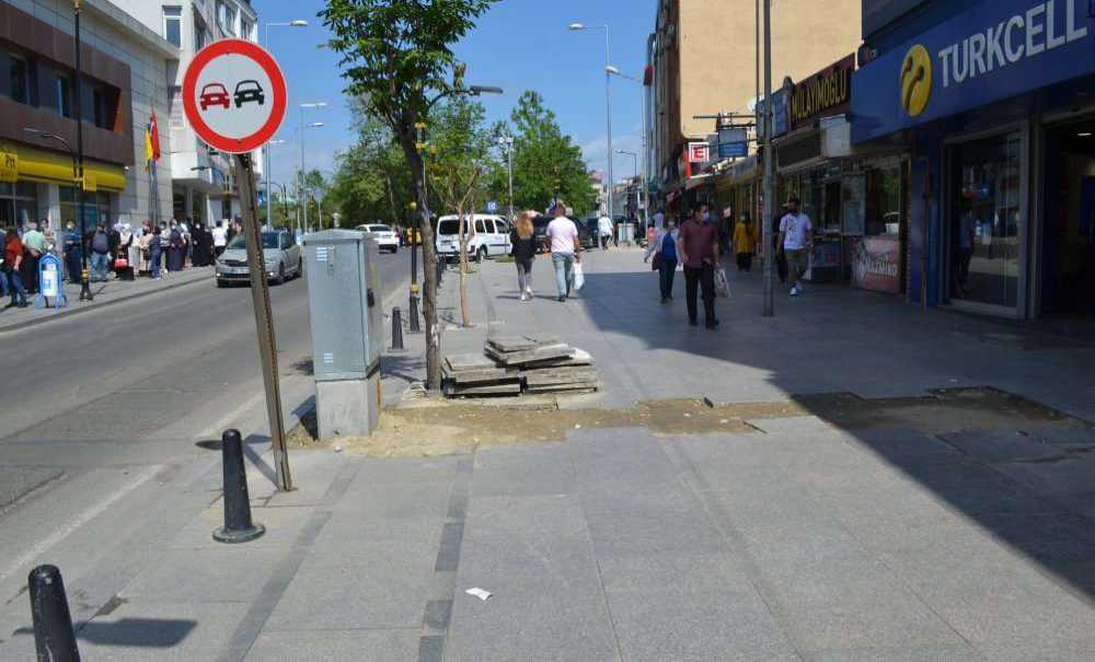 Kaldırımlar Ne Zaman Yapılacak?