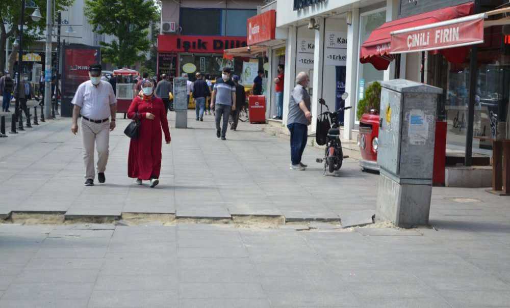 Kaldırımlar Ne Zaman Yapılacak?