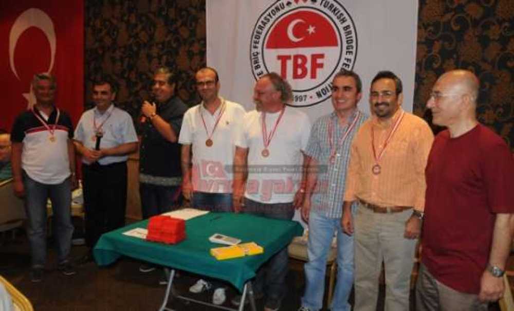 Trakya İkili Briç Şampiyonası Çorlu'da Gerçekleştirildi