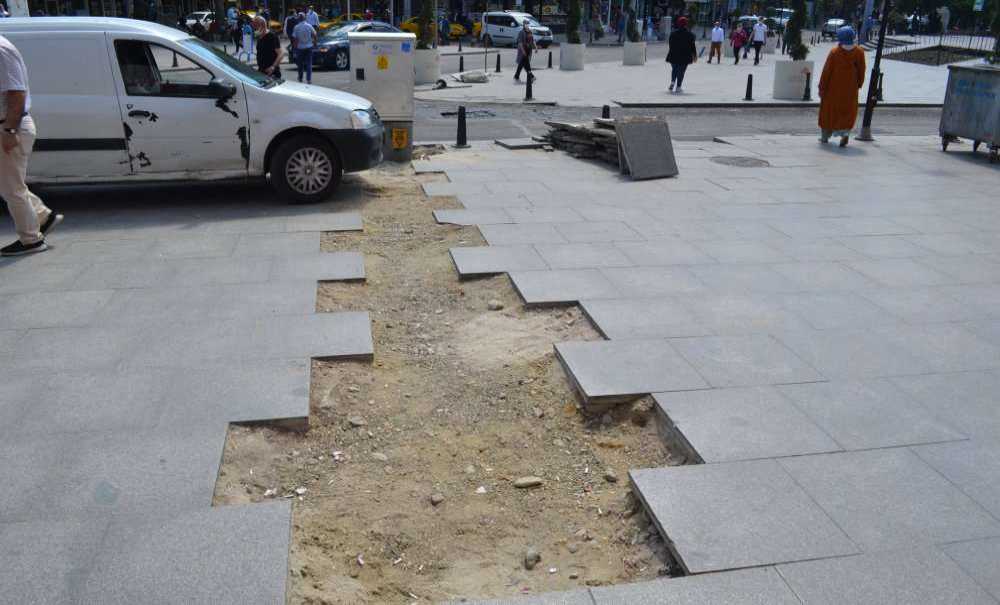 Kaldırımlar Ne Zaman Yapılacak?