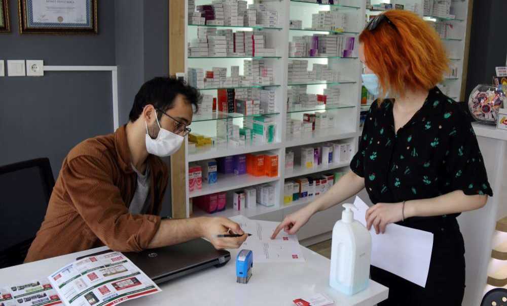 Çerkezköy'de Atık İlaç Toplama Kutuları Dağıtıldı