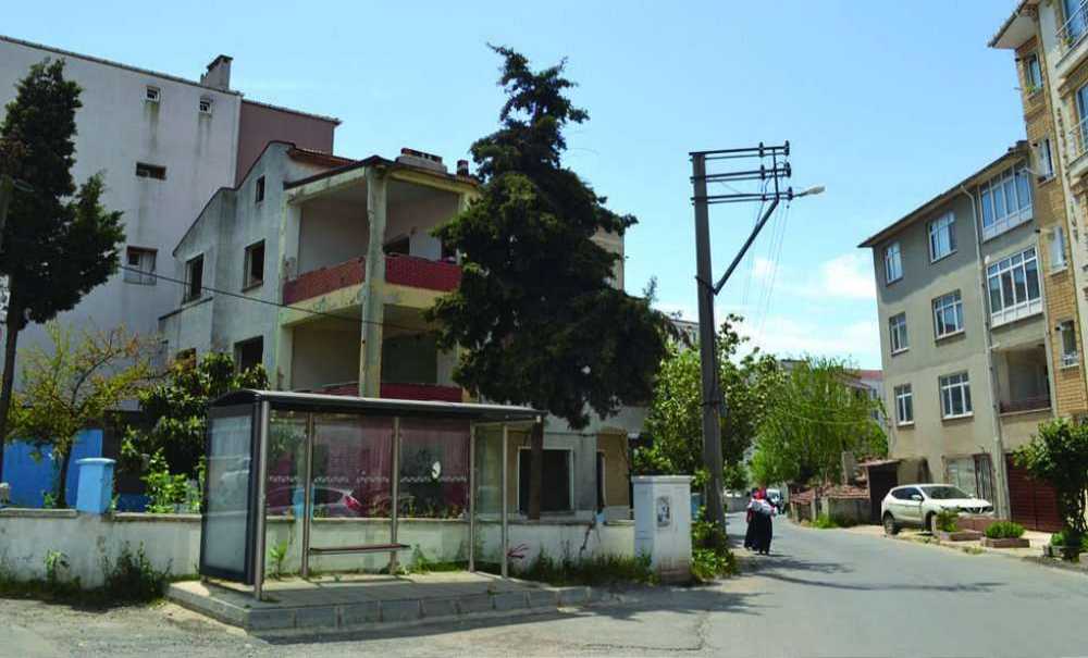 Yine Metruk Bina, Yine Korku!