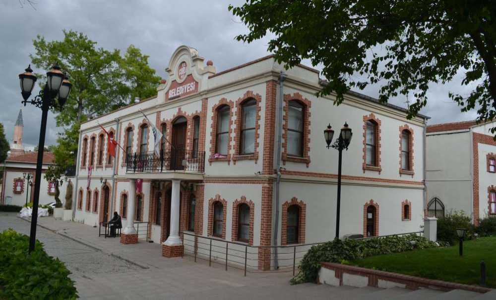 Balmumu Müzesi'nin Çatısı Onarılıyor