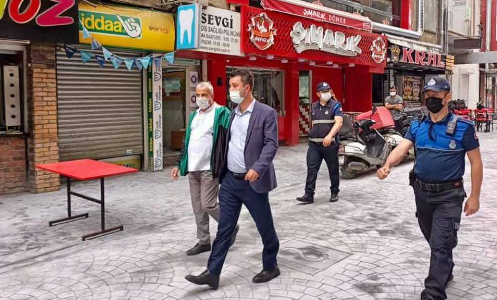 Dönerciler Sokağı Yenilenerek Trafiğe Kapatıldı