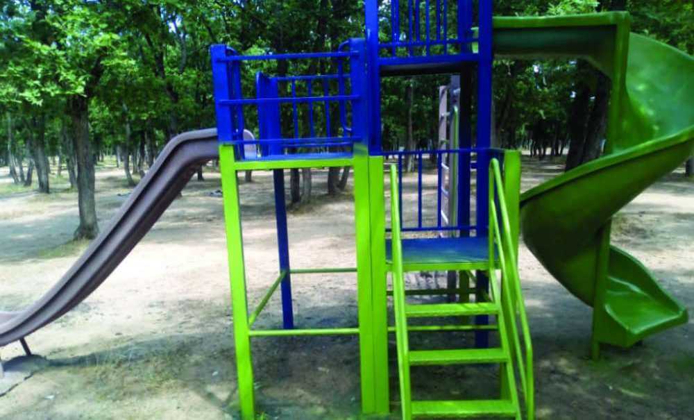 Ergene'de Parkların Bakım Ve Tadilatı Yapılıyor