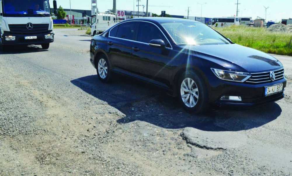 Sürücülerden, Büyükşehire Çukur Tepkisi