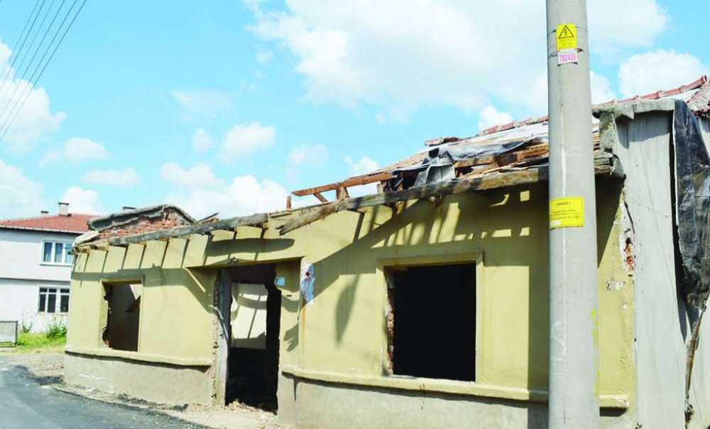 “Belediye Yıkmazsa, Biz Yıkacağız”