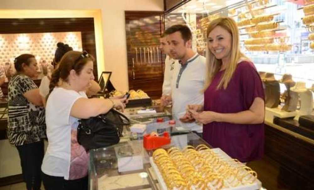 Altın Kafaları Karıştırıyor