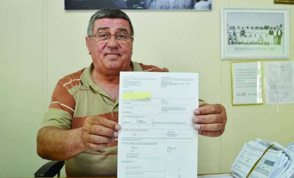 Emekliler, Muhtarlıklarda Yaşam Belgesi İmzalıyor